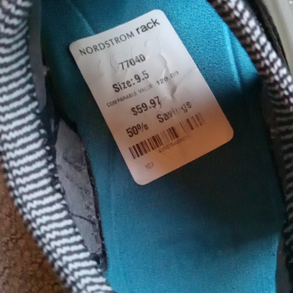 Teva Hiking Sandal - Picture 3 of 10